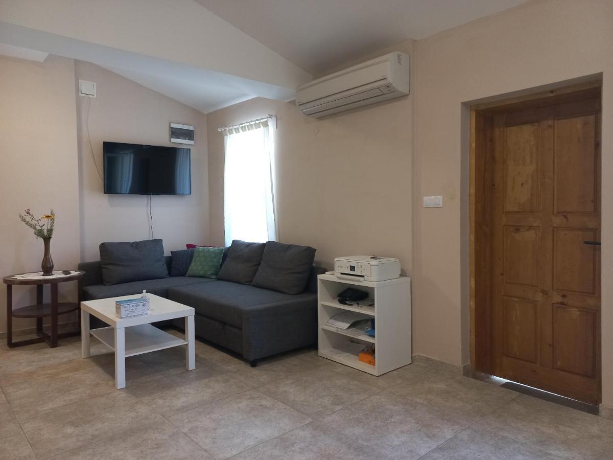 Guest House Sahat Hill Plowdiw Exterior foto